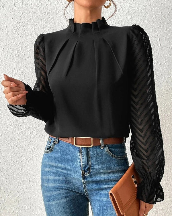 LP | Classic and elegant blouse