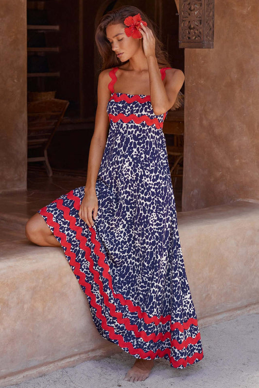 LP | Modern wide dress with straps.
