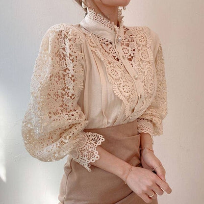 Louis Blouse | Classic, elegant and super cute!