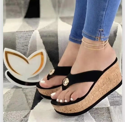 LP | classical and airy sandals