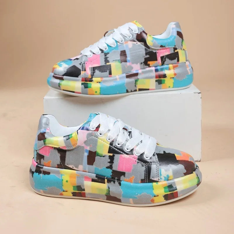 LP | Lively graffiti-style sneakers