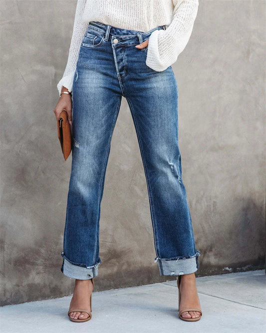 Roberta - Straight jeans with high waist and button closure