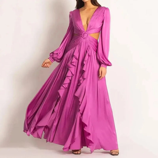 LP | Long dress with pleats and ruffles.
