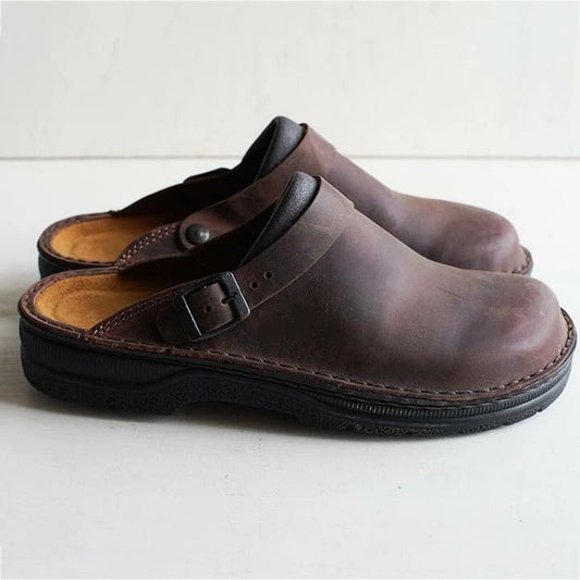 LP | Generic fashionable and minimalist shoes