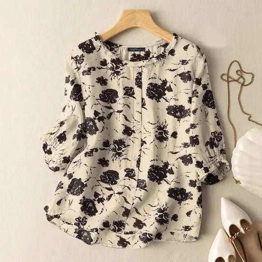 LP | Tailored and airy blouse