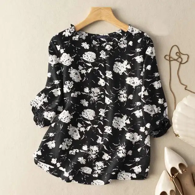 LP | Tailored and airy blouse