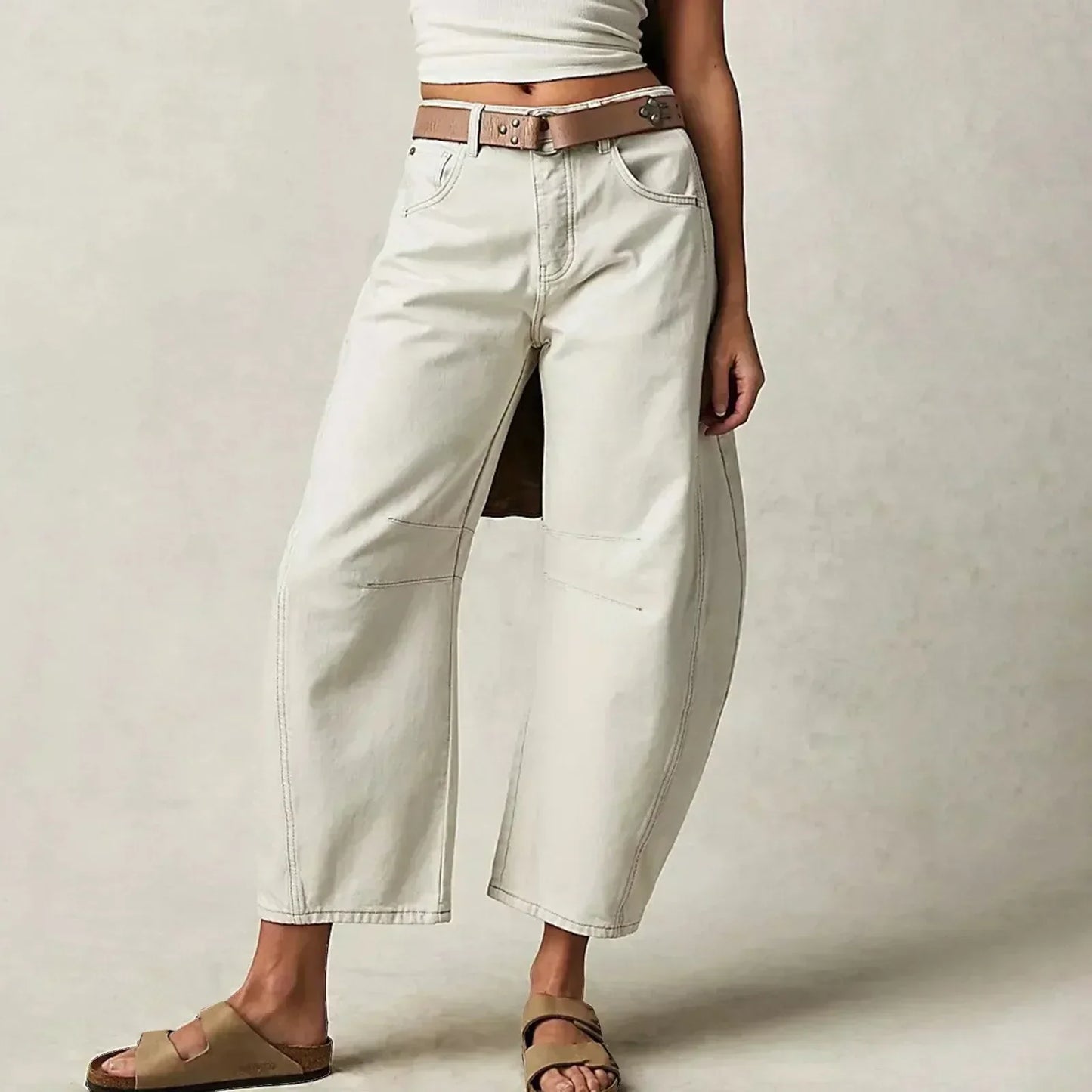Women's wide-leg jeans