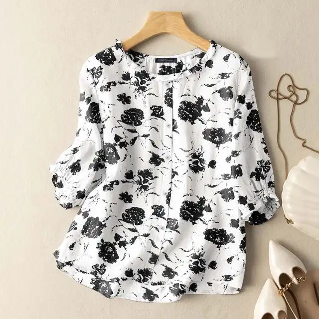LP | Tailored and airy blouse