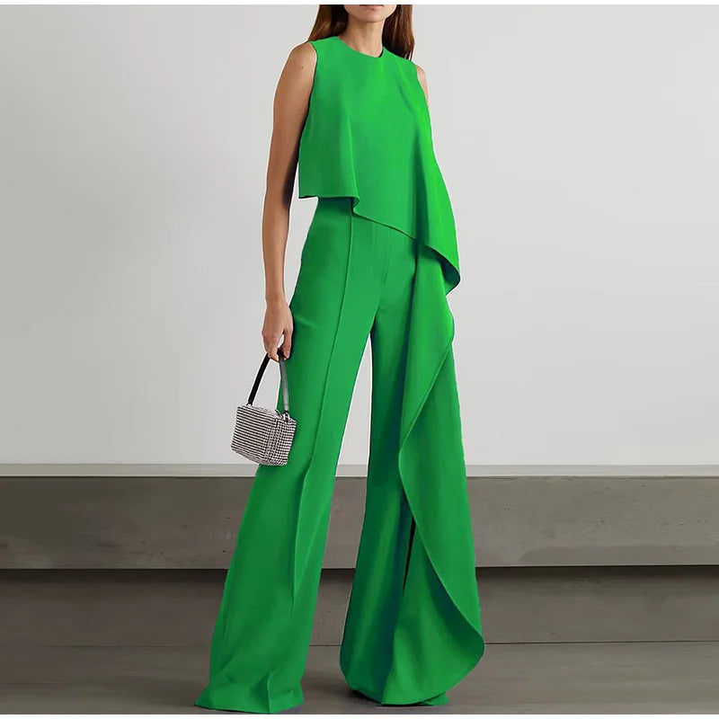 Casual, sleeveless, straight-cut pants with a skinny front and wide legs for women