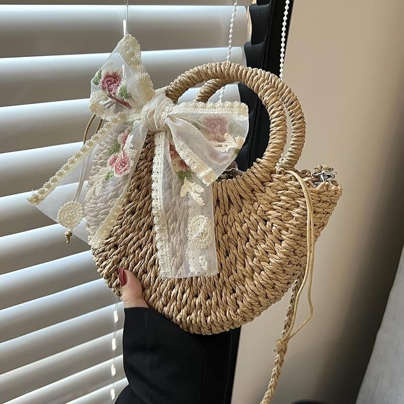 Vardi Dante™ Romy Wicker Shoulder Bag | A stylish summer bag for women
