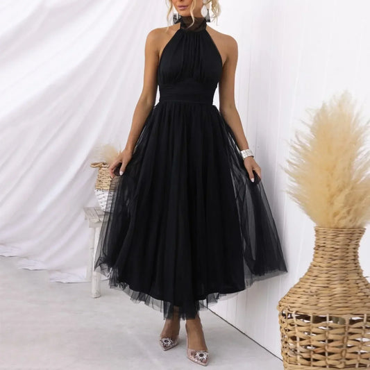 Elegant sleeveless dress