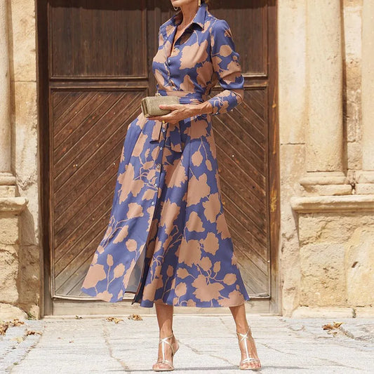 Chic dress with long sleeves