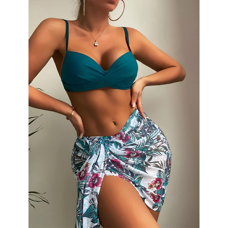 Vardi Dante™ Babet 3-piece bikini set | A colorful and sexy bikini set