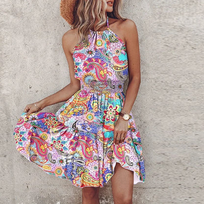 Chic belt dress