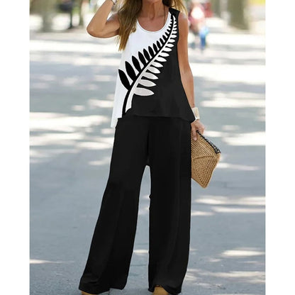 LP | Chic and lightweight outfit of top and pants