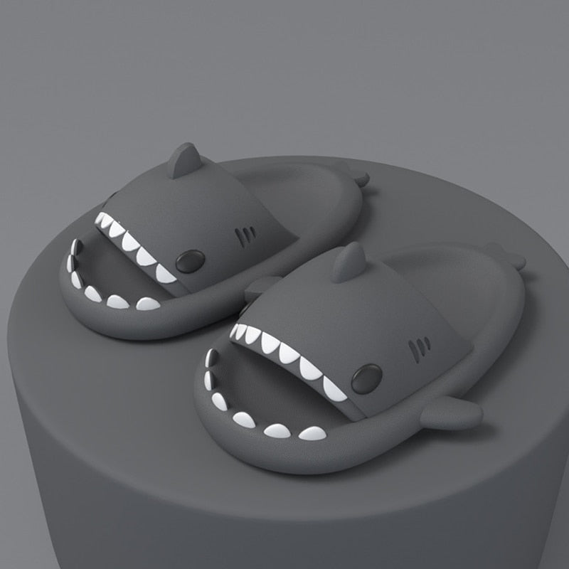 SharkToes™ : Sandals with shark design