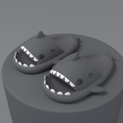 SharkToes™ : Sandals with shark design