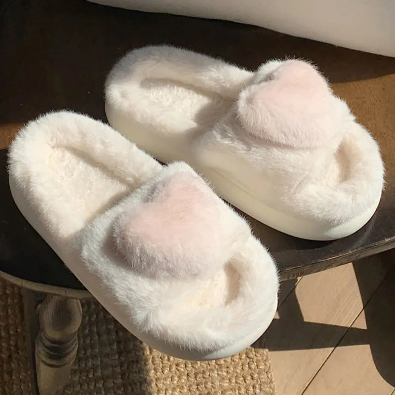 Chloé Heart Slippers | Fluffy & Warm