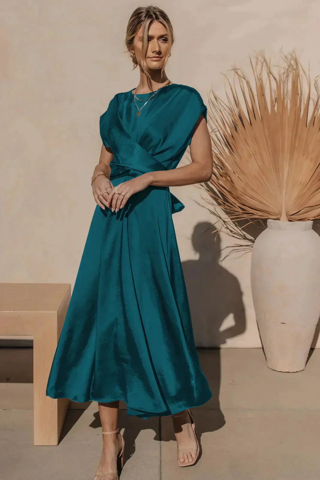 LP | Elegant silk satin party dress