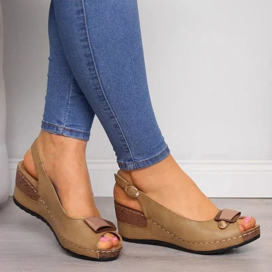 LP | Orthopedic sandals with support insole