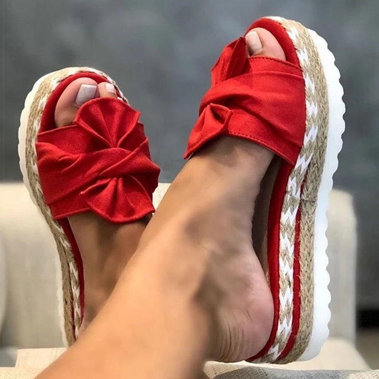 SCARLET | Trendy summer sandals with bow