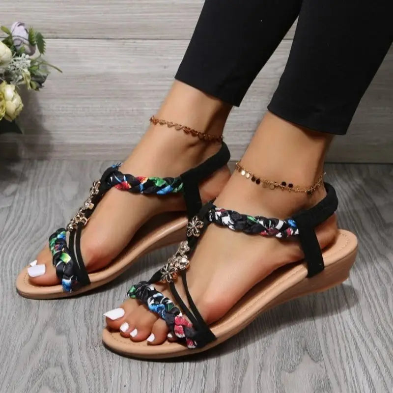 LP | Braided flat sandals