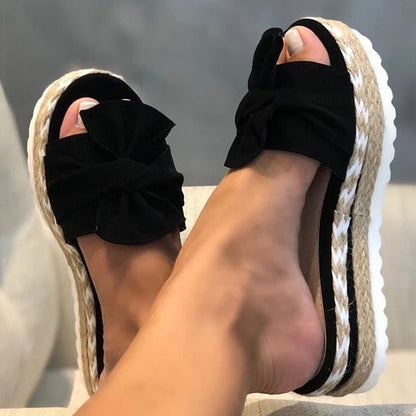 SCARLET | Trendy summer sandals with bow