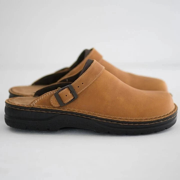 LP | Generic fashionable and minimalist shoes