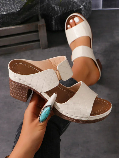 LP | Multifunctional sandals with block heels