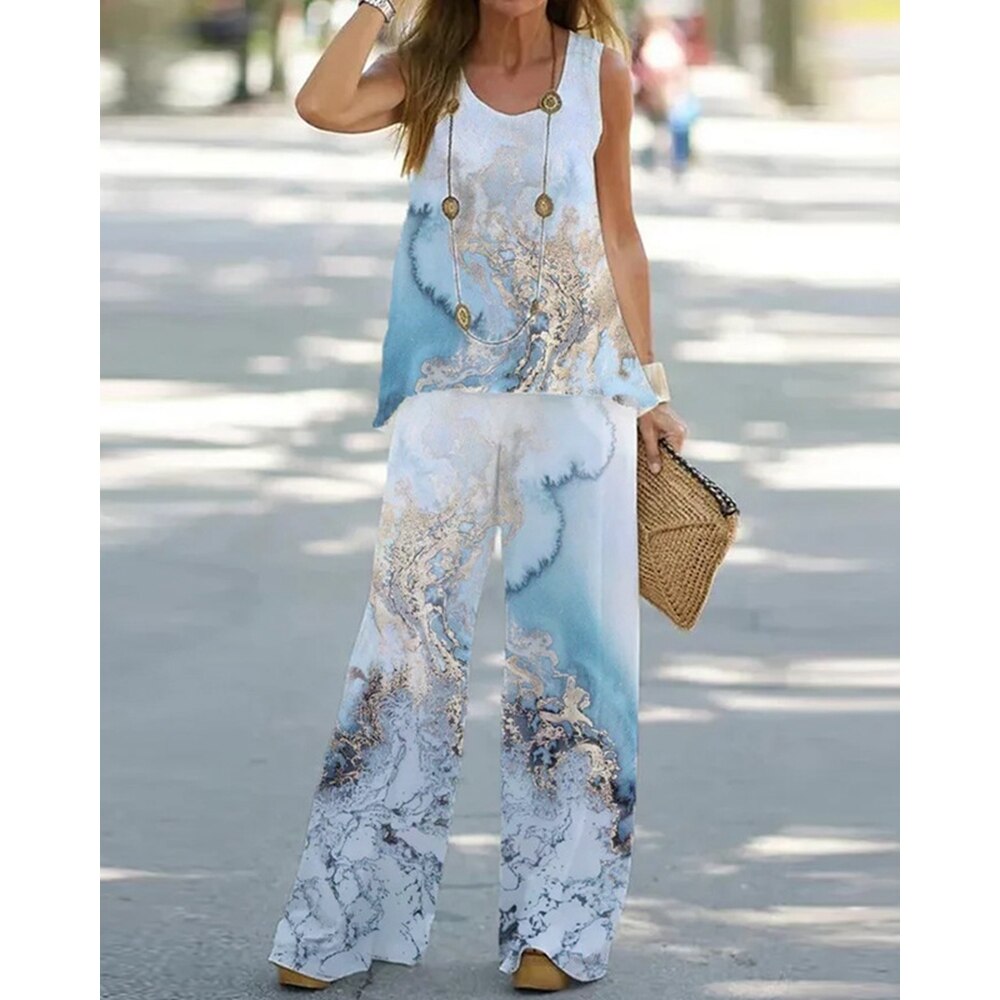 LP | Chic and lightweight outfit of top and pants
