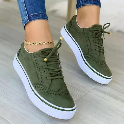 LP | Comfortable and airy sneakers