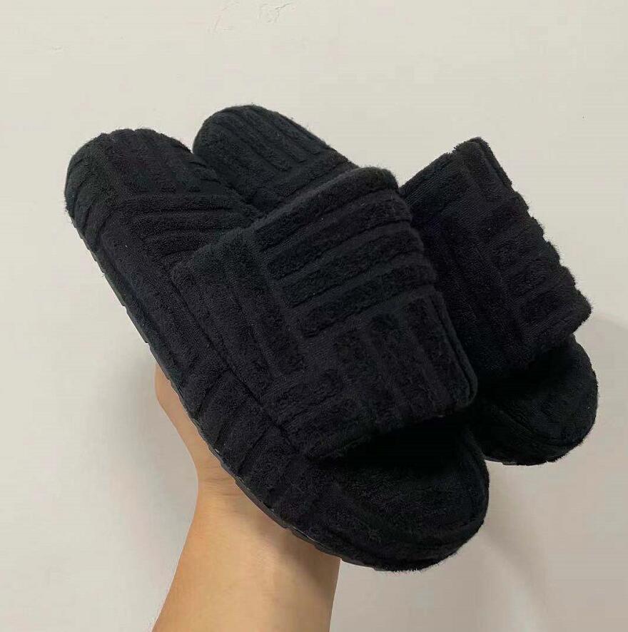 KarliensSlippers I Women's slippers