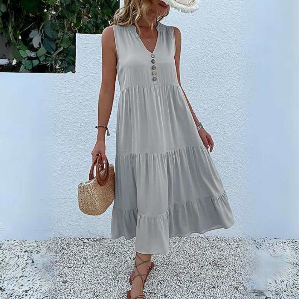 LP | Dress with buttons and ruffles
