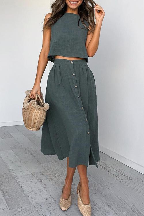 LP | Cool and effortless top and skirt