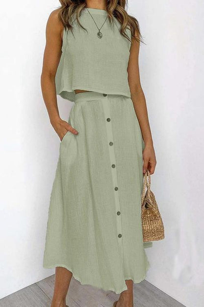 LP | Cool and effortless top and skirt