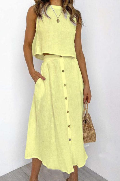 LP | Cool and effortless top and skirt