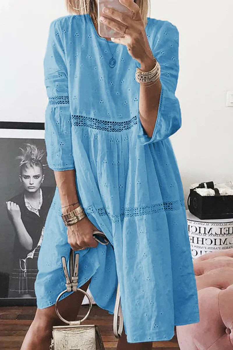 LP | Casual pastel-colored dresses in simple patchwork with round neckline