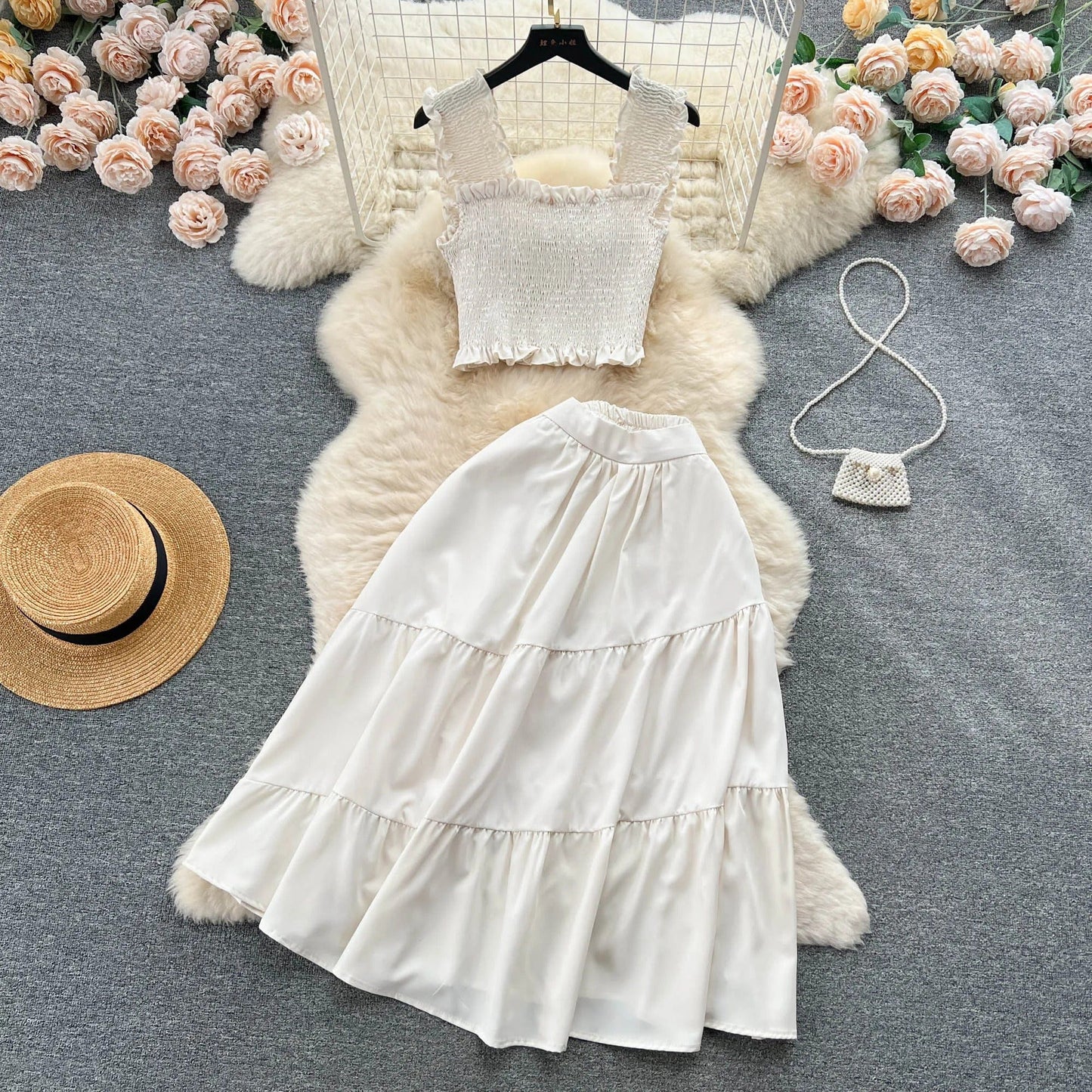 LP | Sleeveless pleated top and skirt set