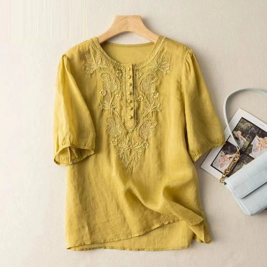 LP | Elegant blouse with embroidery