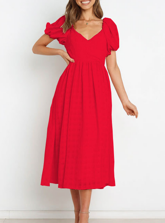 LP | Dresses with pastel colored skirt, square neckline and slit seam in very trendy solid color