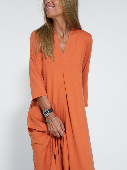LP | Simple and comfortable casual V-neck dress