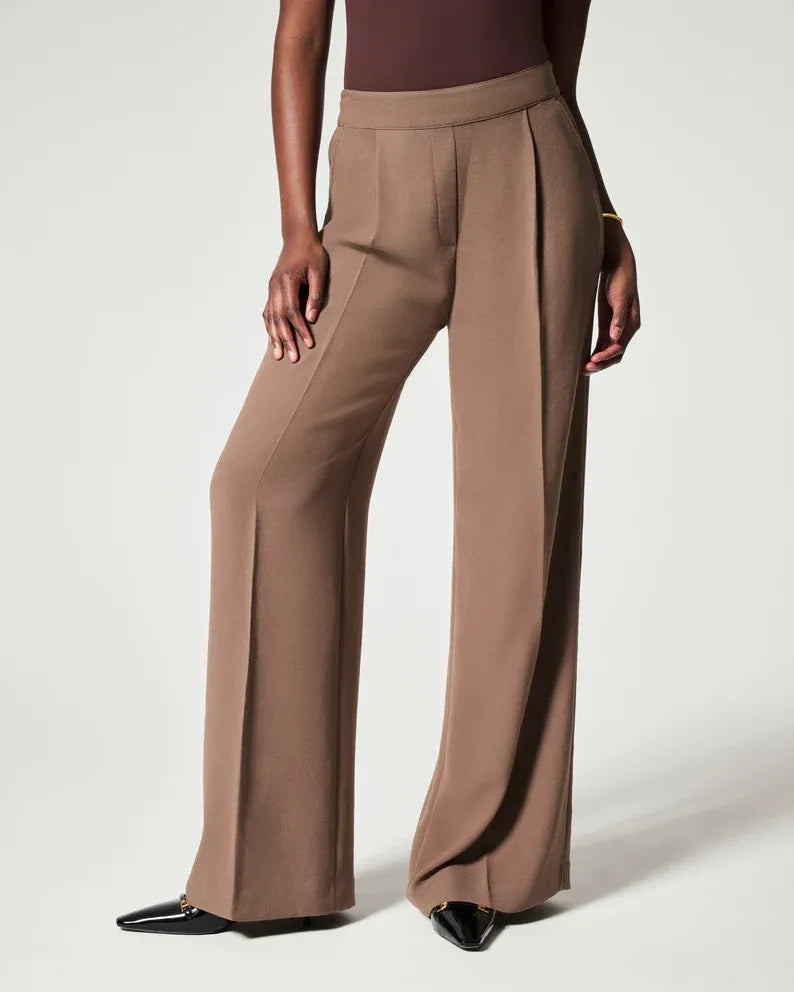 Women's wide-leg pleated pants
