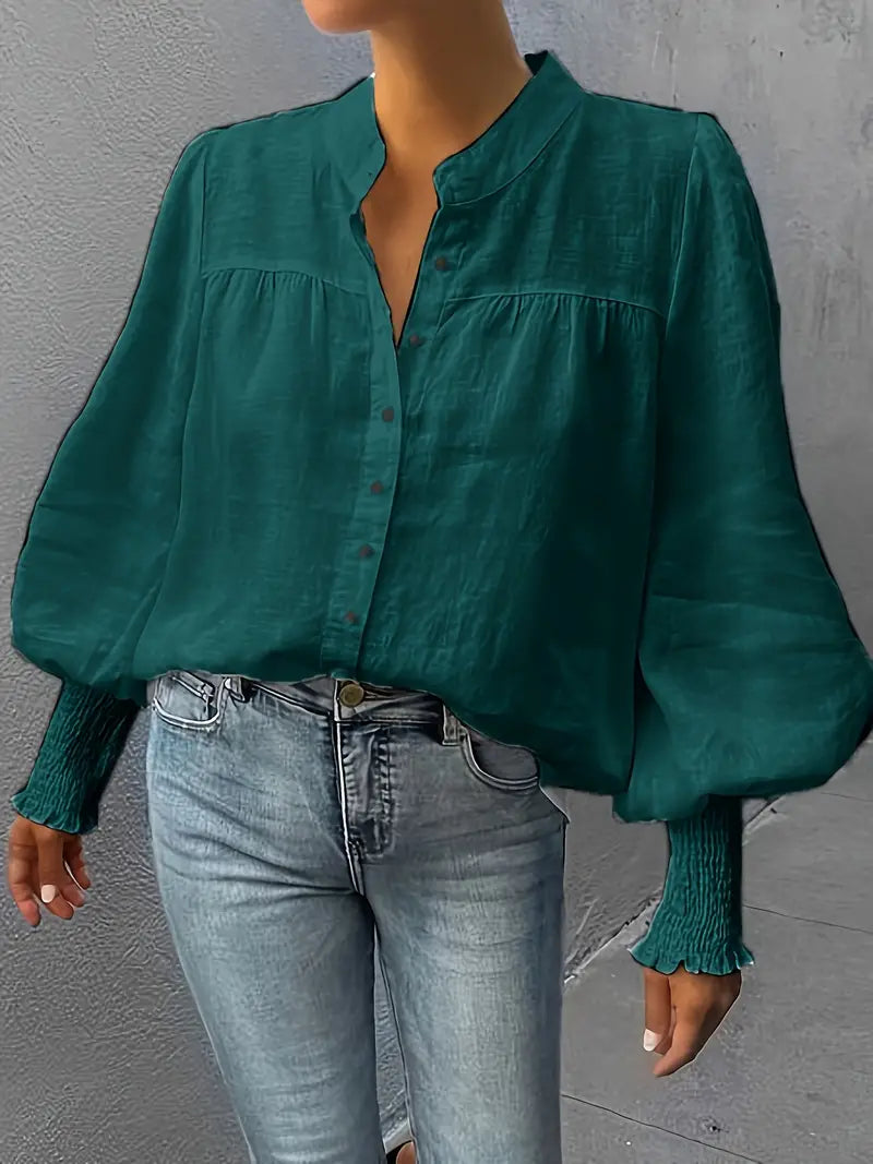 LP | Elegant blouse with lantern sleeves