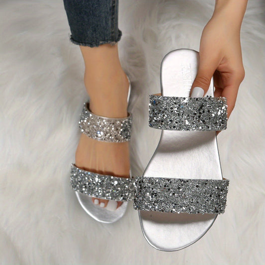 LP | Modern and comfortable sandals