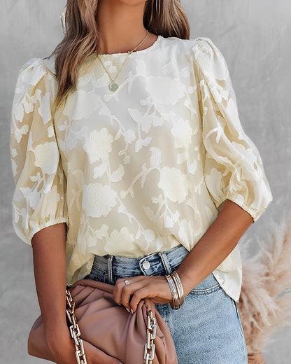 LP | Classic and airy blouse