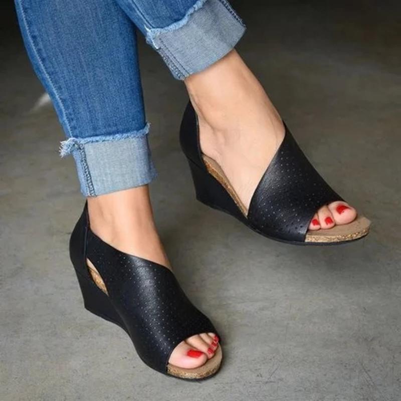 LP | fashionable summer sandals