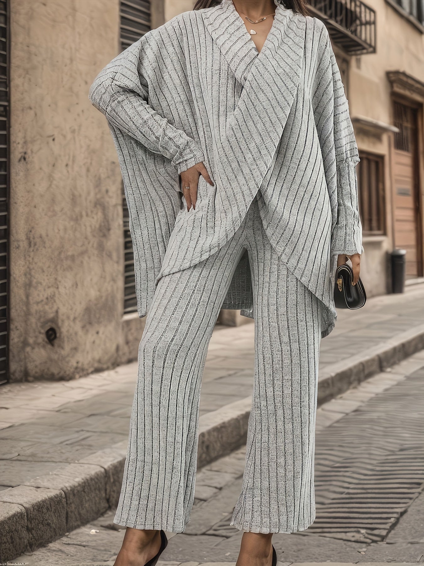 LP | Casual and fashionable set
