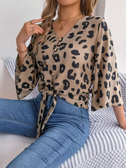 LP | Women's blouse with animal print