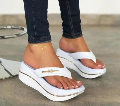 Yara® | Elegant wedge sandals for women
