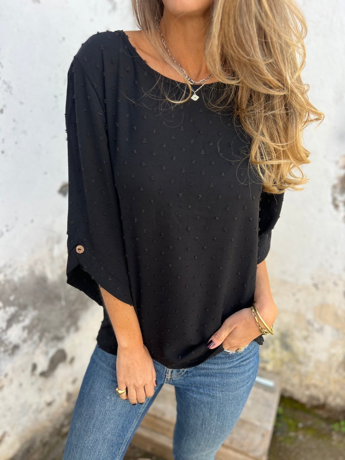 LP | Elegant half-sleeve cotton top